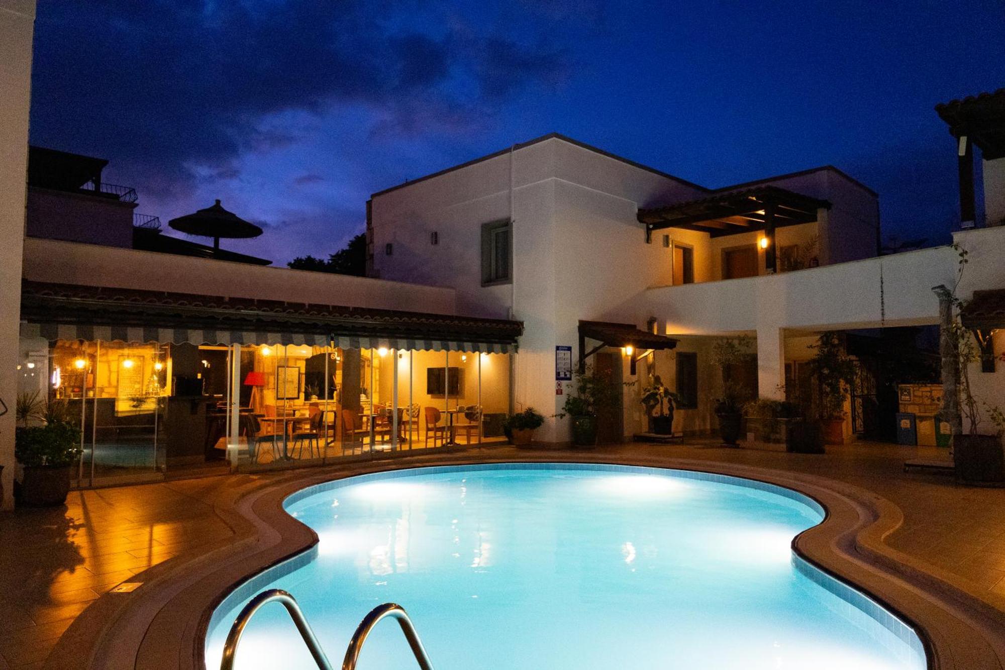 Hotel Pier Bodrum Marina Экстерьер фото